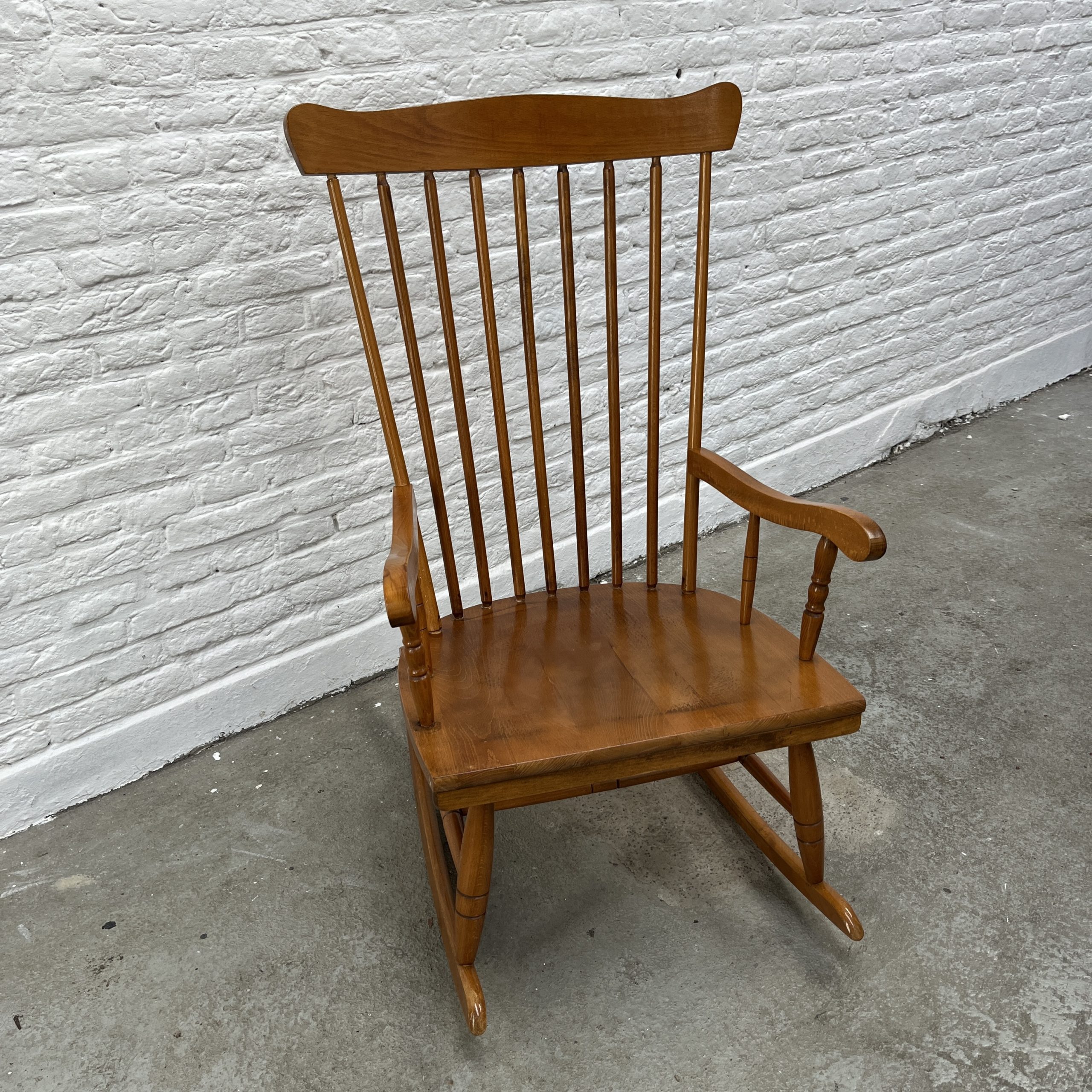 vintage schommelstoel