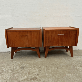 Set (2) nachtkastjes – teak | jaren ‘60