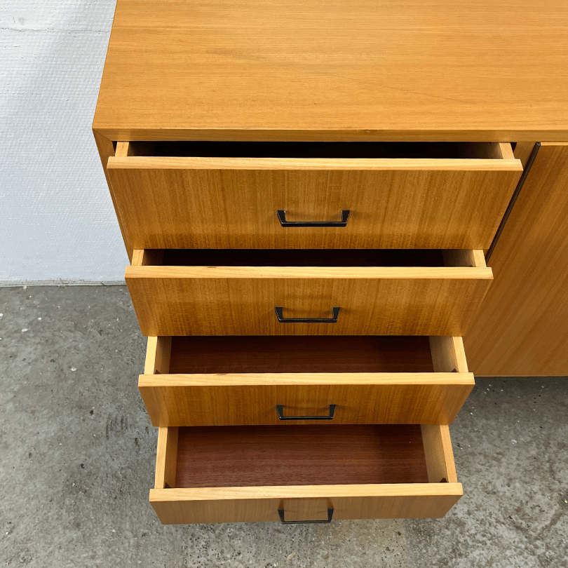 Dressoir – licht hout | jaren ‘60 - Afbeelding 4