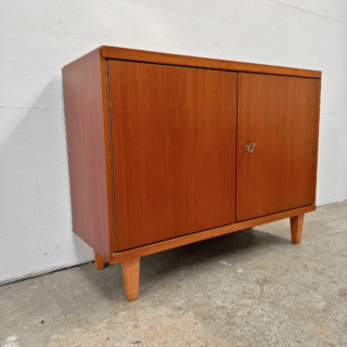 Lage kast, teak – deurtjes | jaren ‘60