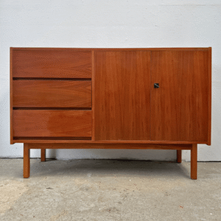 Vintage midsize dressoir, teak | jaren ‘60