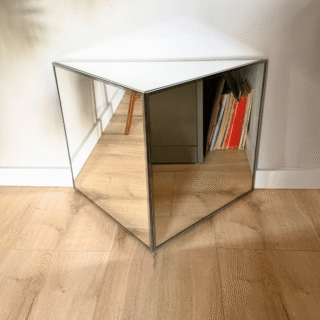 Spiegeltafel driehoek – IKEA | jaren ‘80