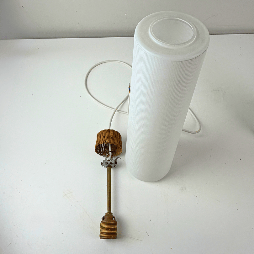 Hanglamp opaal glas – riet *2 stuks*| jaren ‘60 - Afbeelding 6