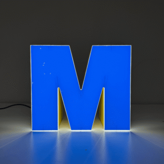 Vintage reclameletter M | jaren ‘80